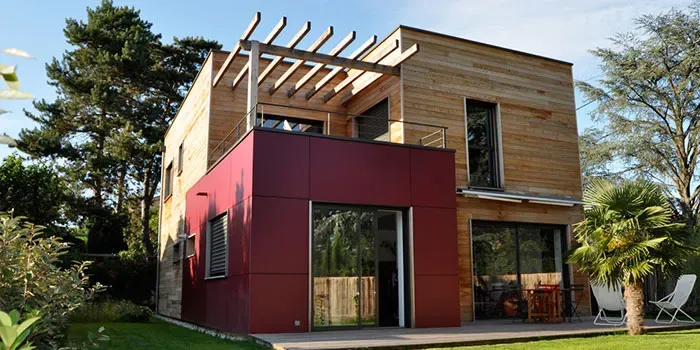 9/ Surélévation en bois d’une maison moderne réalisée par l’agence Helene Lamboley Architecte — photo 2