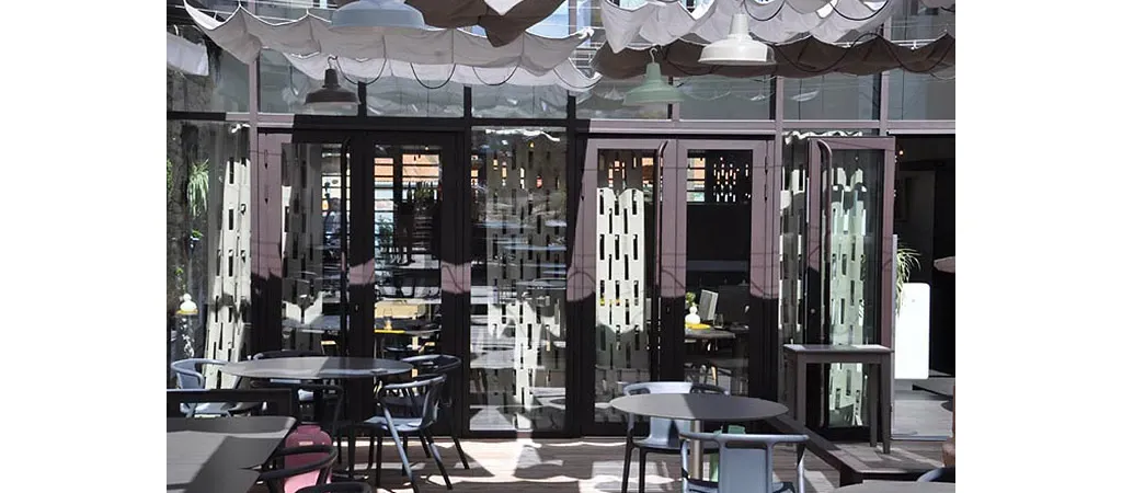 4. Hôtel et restaurant Aux Terrasses, réalisé par l’agence Gens, association libérale d’architecture — photo 8